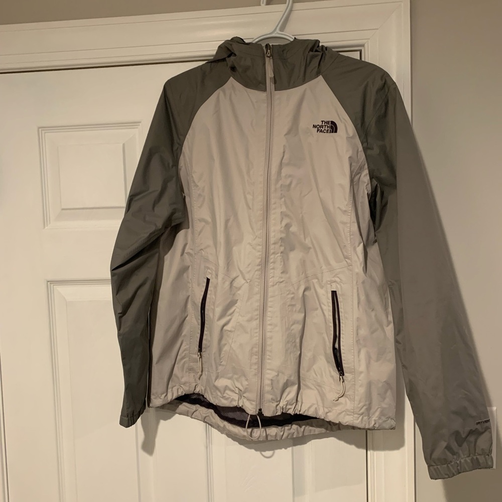 Women’s northface rain coat